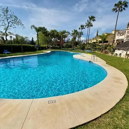 Stunningly Located Townhouse * Marbella