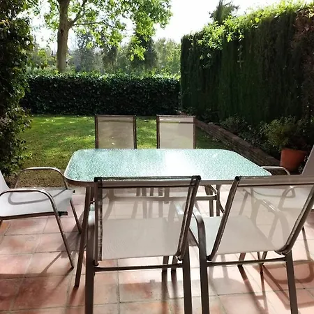 Stunningly Located Townhouse Holiday home