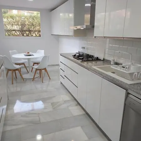 Stunningly Located Townhouse